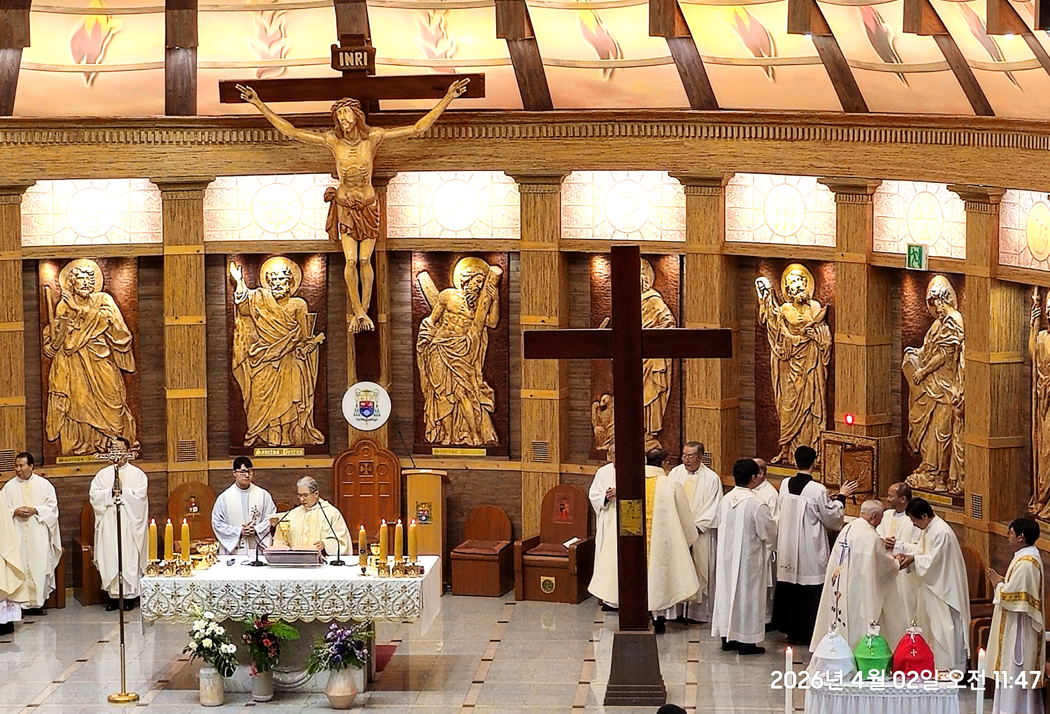 2026년 4월 02일, 수원 주교좌 정자동 성당, 성목요일 예절 사진화보(오전 10 30분)